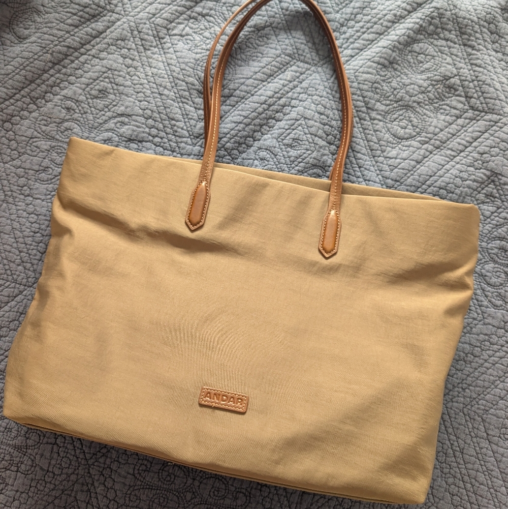 Gently Used Andar Active Harper